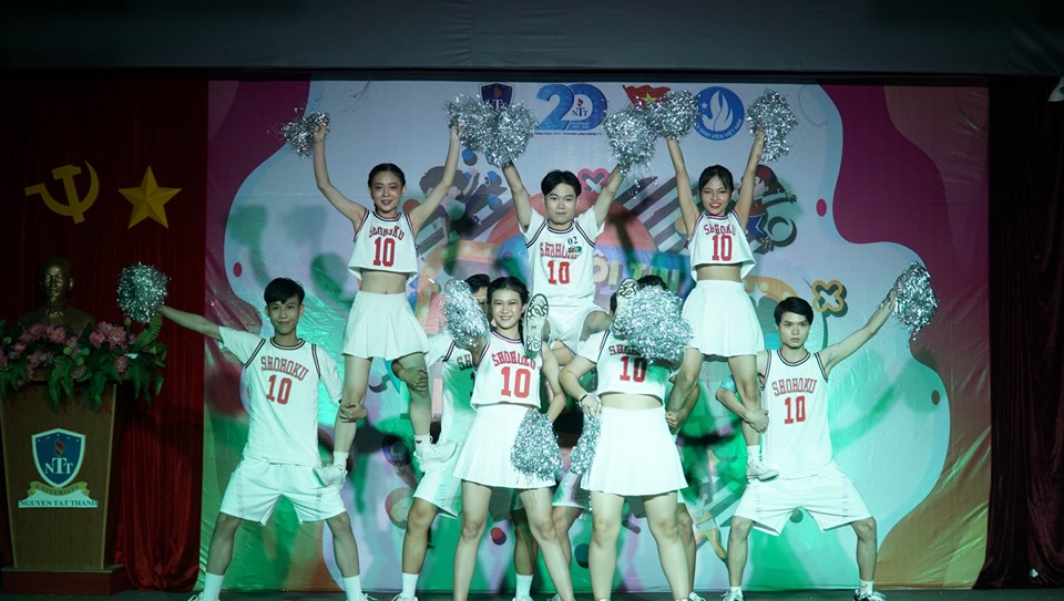 Information technology students participate in the dance competition